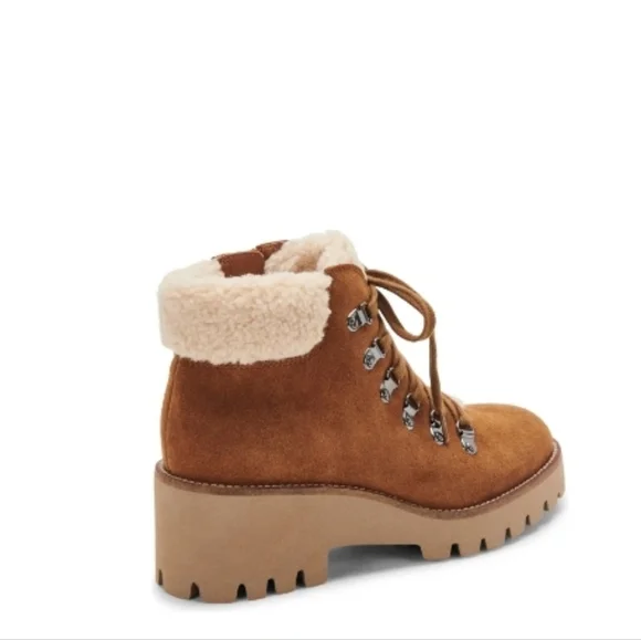 BLONDO Devin Camel Suede Waterproof Bootie - Picture 9 of 14